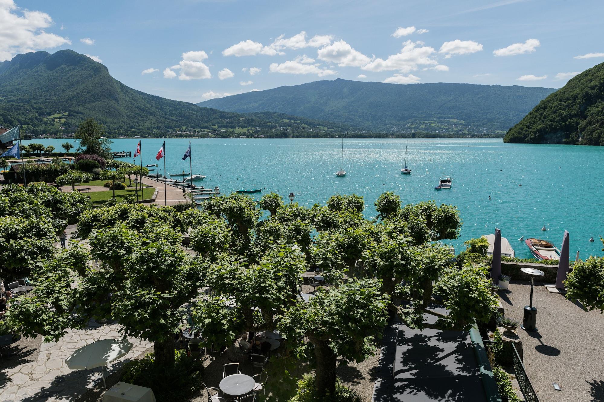 Abbaye De Talloires Bagian luar foto