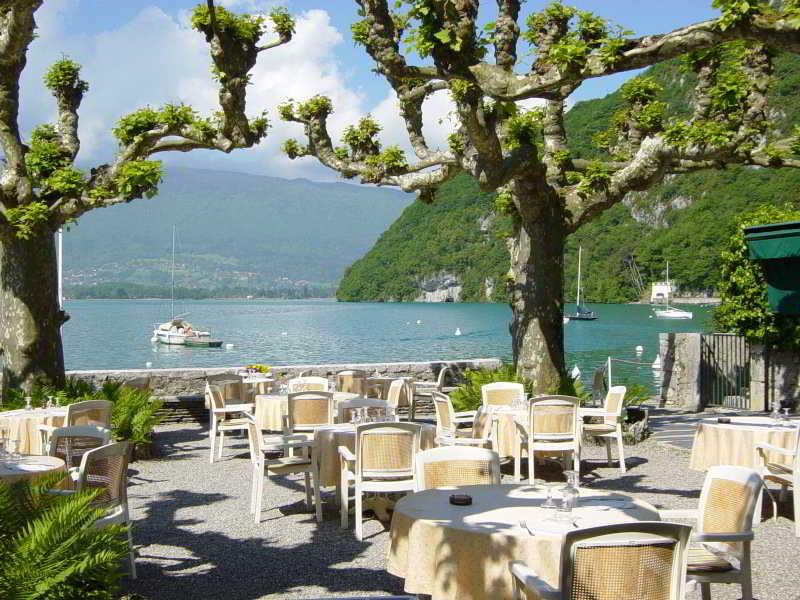 Abbaye De Talloires Bagian luar foto